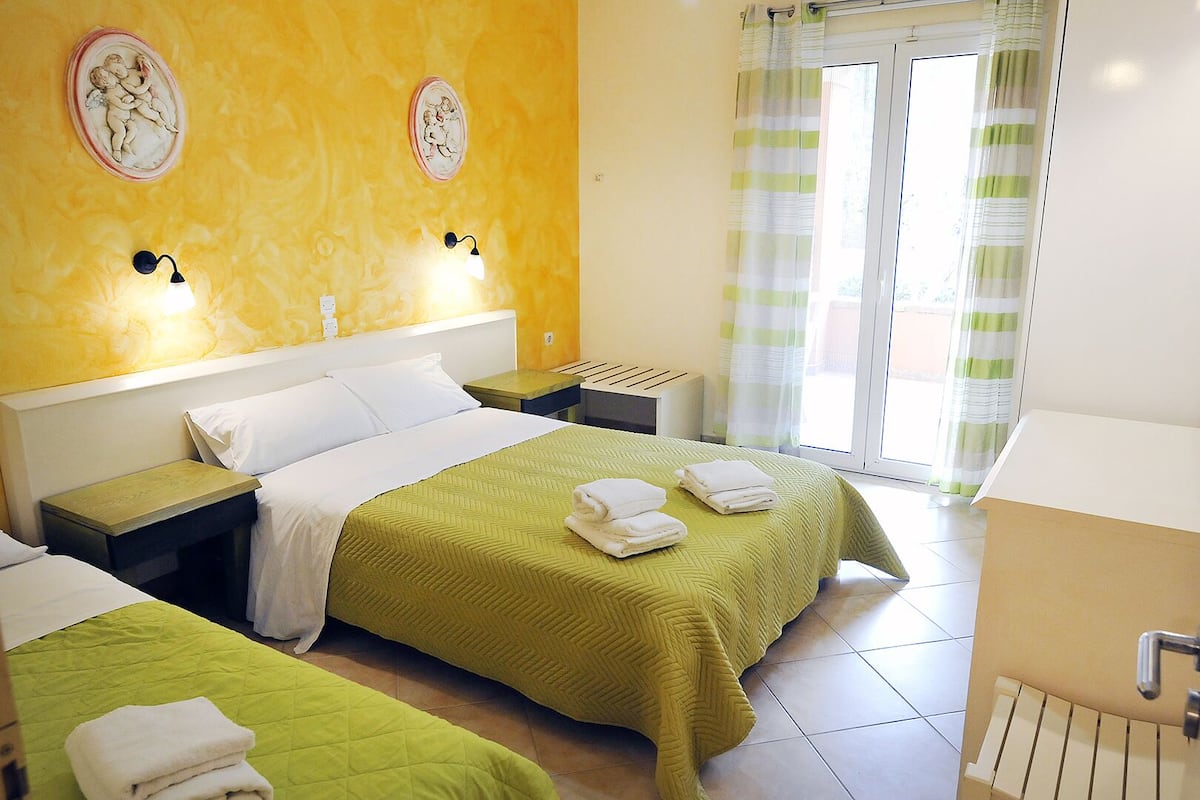 1 bedroom