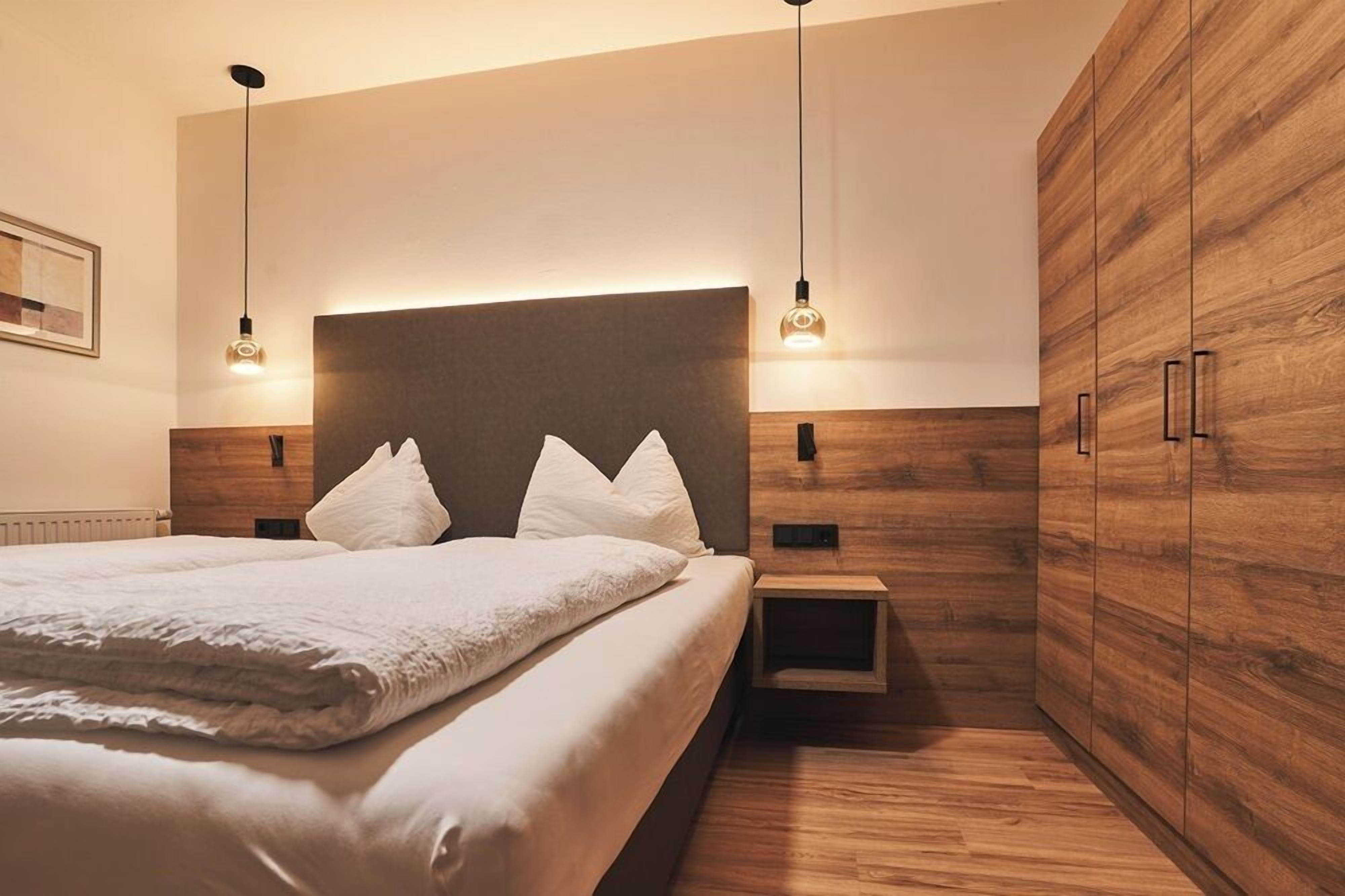 Chambre Double Deluxe, balcon, vue montagne | Coffres-forts dans les chambres, décoration personnalisée