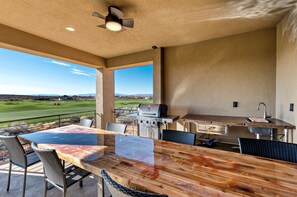 View From Outdoor Dining Table - BBQ your favorite dish on the grill while enjoying this magnificent view.