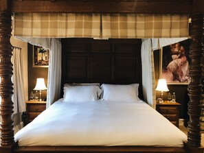 Quarto casal superior, 1 cama King, para não fumantes, vista para o jardim | Roupas de cama de algodão egípcio, roupas de cama premium