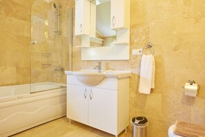 Bathroom - Villa Alkin (Kas)