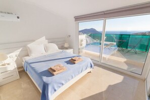 4 habitaciones, escritorio, tabla de planchar con plancha y wifi gratis