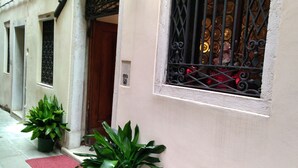 Exterior - Hotel New Mezzo Pozzo (Venice)