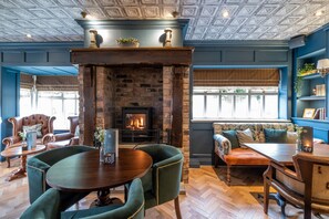 بار (في المنشاة)