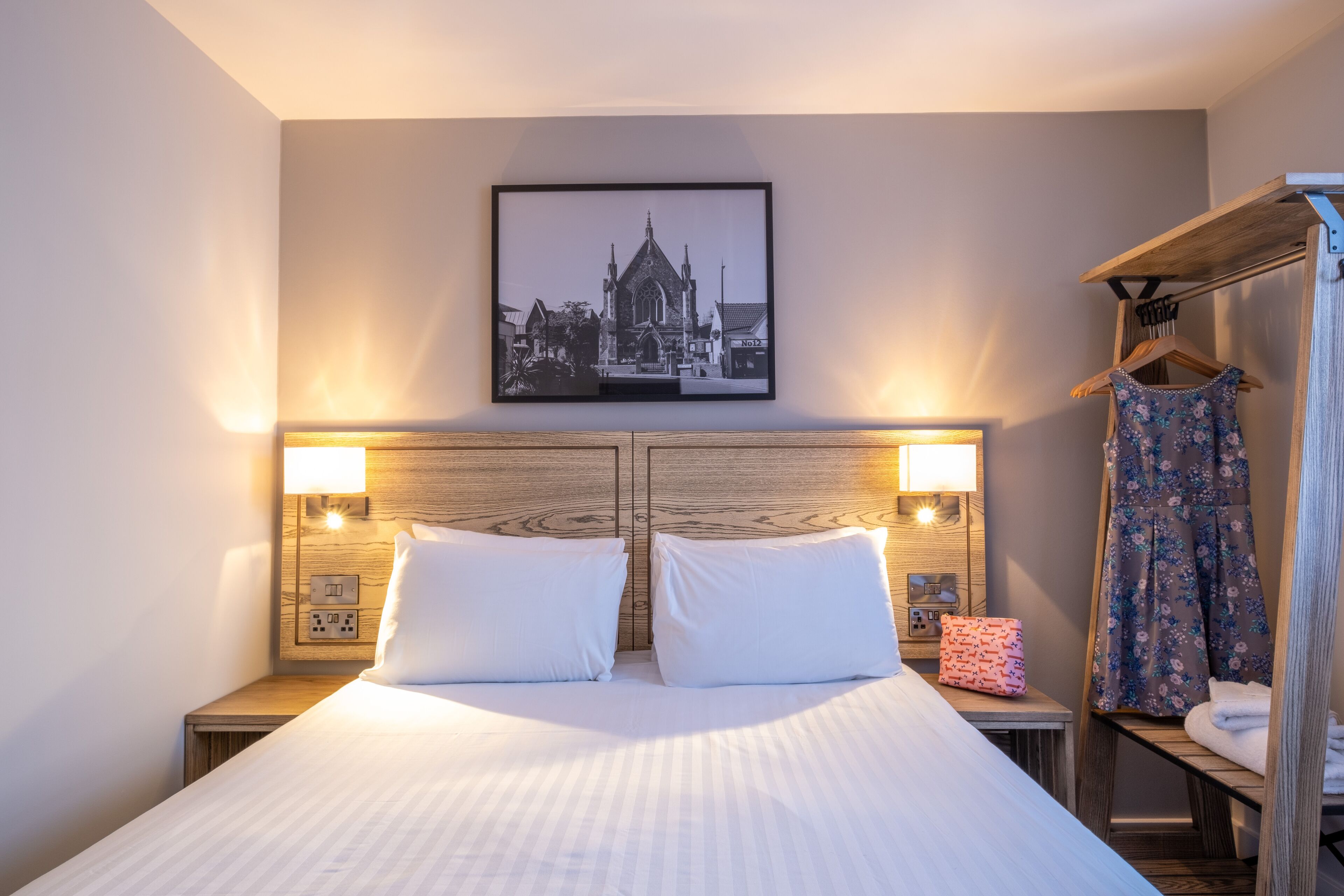 Standard Double Room | Desk, iron/ironing board, free WiFi, bed sheets