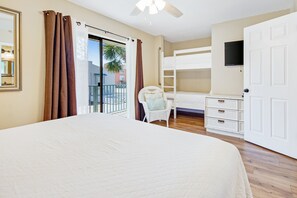 2 bedrooms, Internet, bed sheets