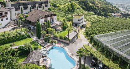 paloria apartments & sport