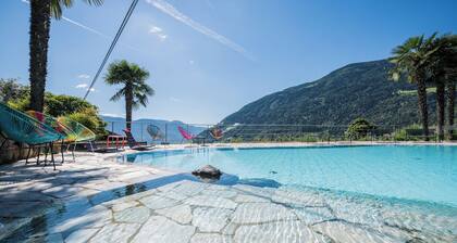 paloria apartments & sport