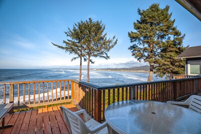 Beachfront house with sprawling ocean views near Tillamook Head