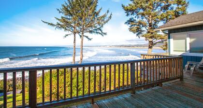 Beachfront house with sprawling ocean views near Tillamook Head