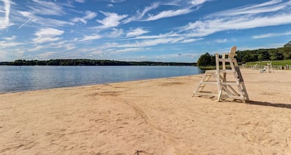Toisen kerroksen huoneisto w / keittiö, veneen käyttö ja pesukone / kuivausrumpu