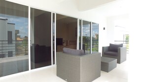Terrace/patio - Tucan Residence (Paramaribo)