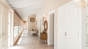 Villa, Ensuite (Luxury Villa Aphrodite) | Interior - Luxury Villa Aphrodite (Corfu)