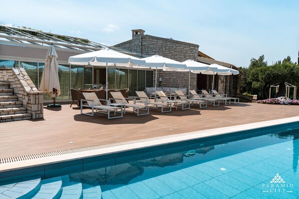 Villa, mit Bad (Luxury Villa Aphrodite) | Außenbereich