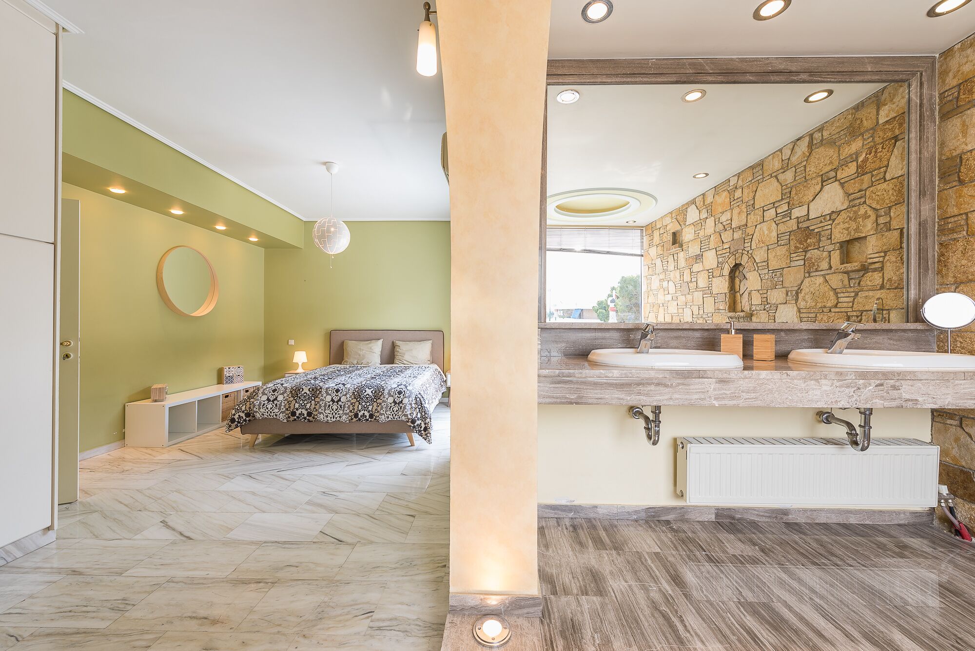 3 bedrooms, desk, iron/ironing board, WiFi