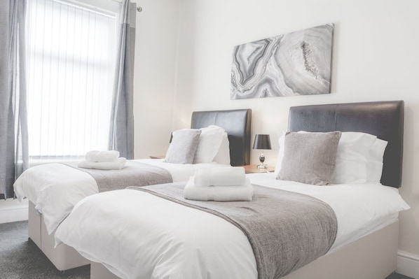 Townhome, 3 Bedrooms | 3 bedrooms, desk, iron/ironing board, free WiFi