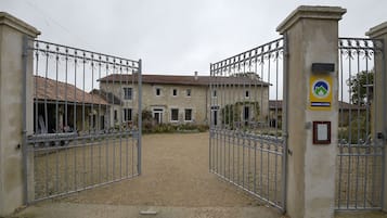 Entrada da propriedade