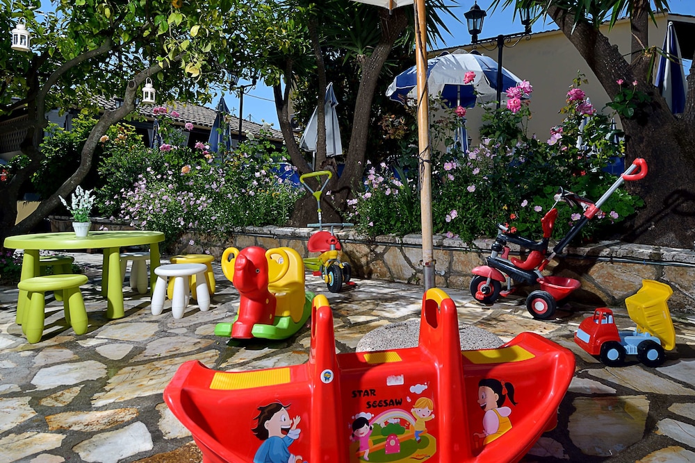 Solaris Apartments & Studios by null