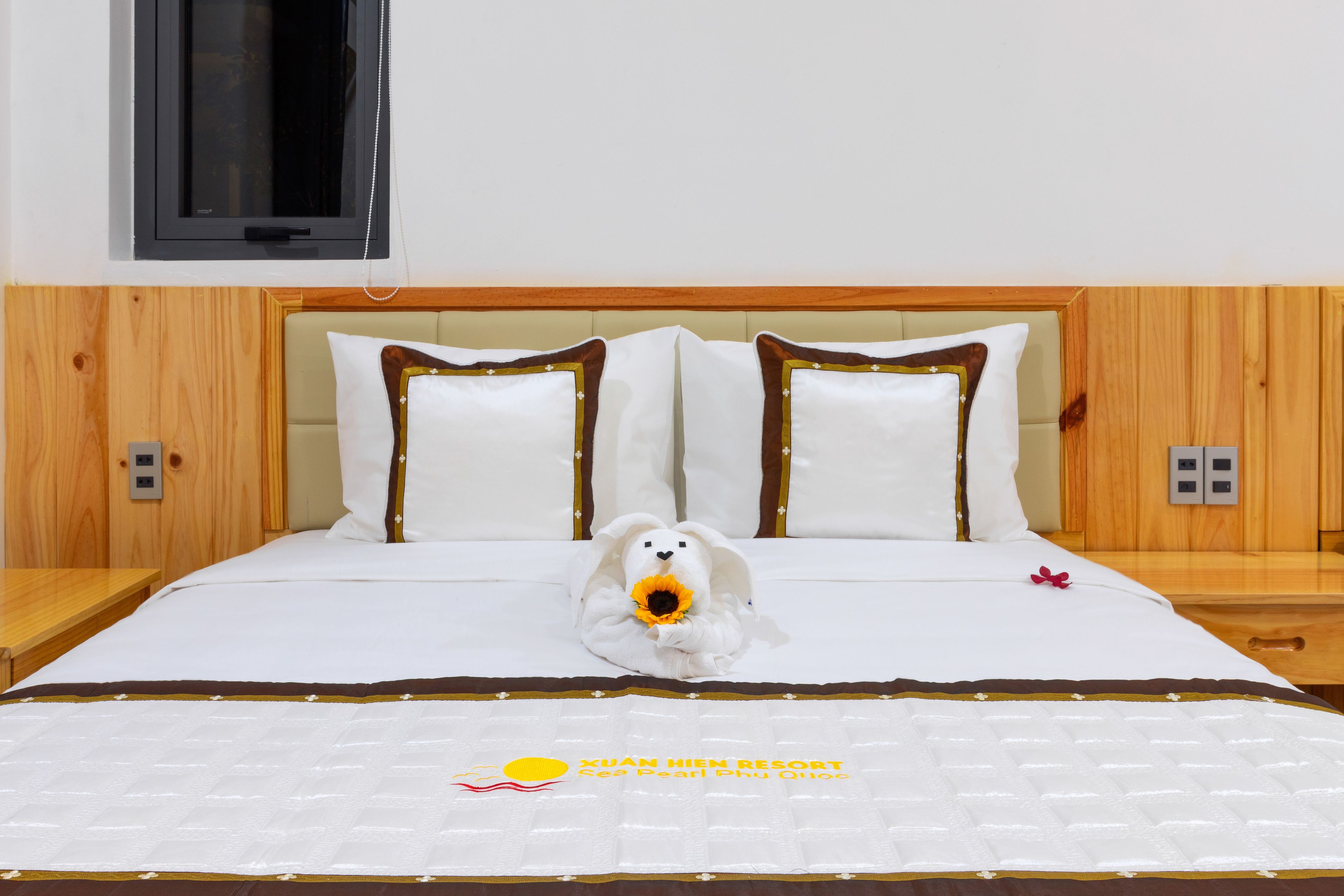 egyptian cotton sheets, premium bedding, down duvets, memory-foam beds