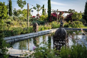 Jardines del alojamiento