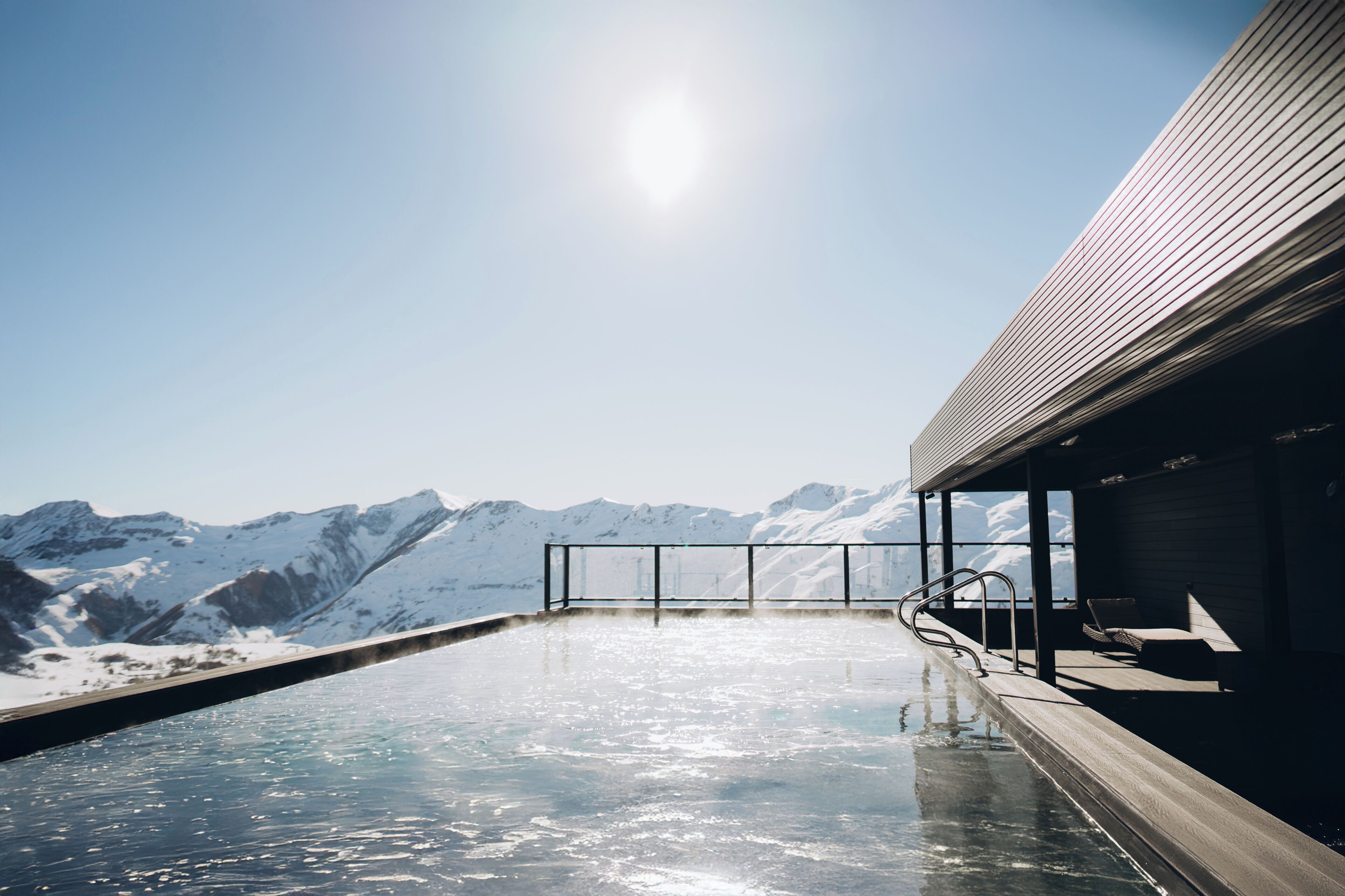 Innenpool, geöffnet von 10:00 Uhr bis 22:00 Uhr, Cabañas (kostenlos)