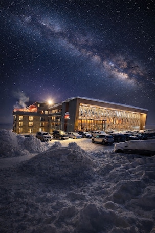 Exterior. Gudauri Loft