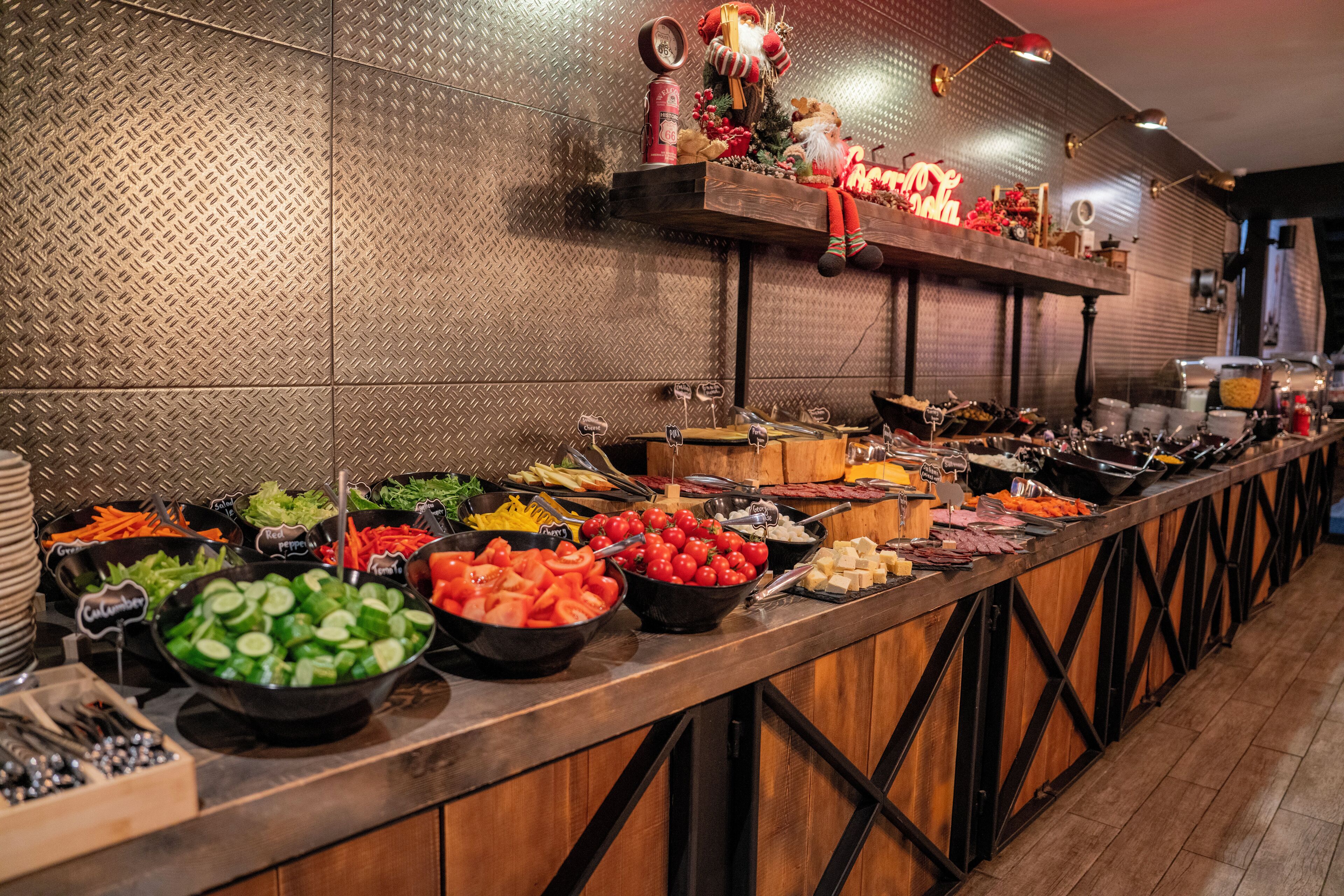 Tägliches inbegriffenes Frühstück