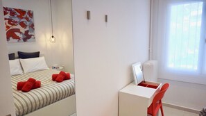 Apartment | Living area | Smart TV