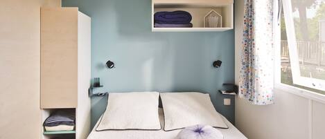 Standard Mobile Home, Multiple Beds, Non Smoking | 2 bedrooms, iron/ironing board, bed sheets