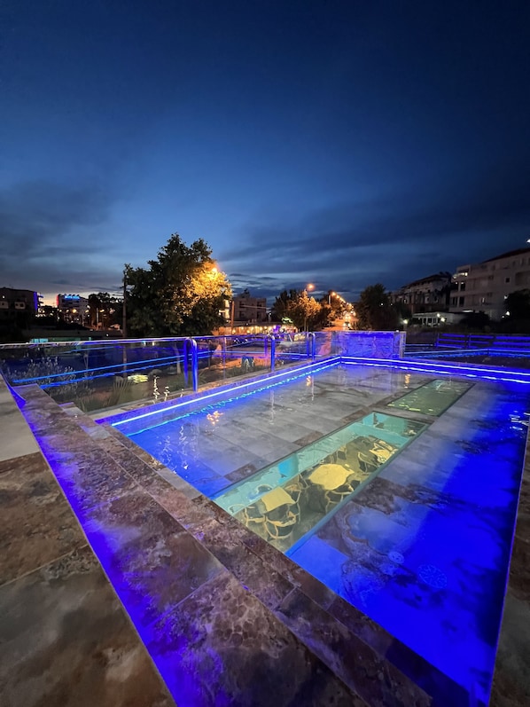 Seasonal outdoor pool