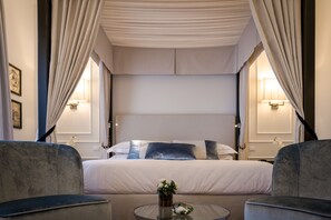 Premium bedding, in-room safe, individually decorated - Villa Lanzirotti Luxury Property (Caltanissetta)