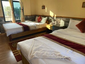 Deluxe Double or Twin Room | Desk, free WiFi, bed sheets, wheelchair access - Hotel Peacock (Sauraha)
