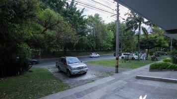 Free self-parking