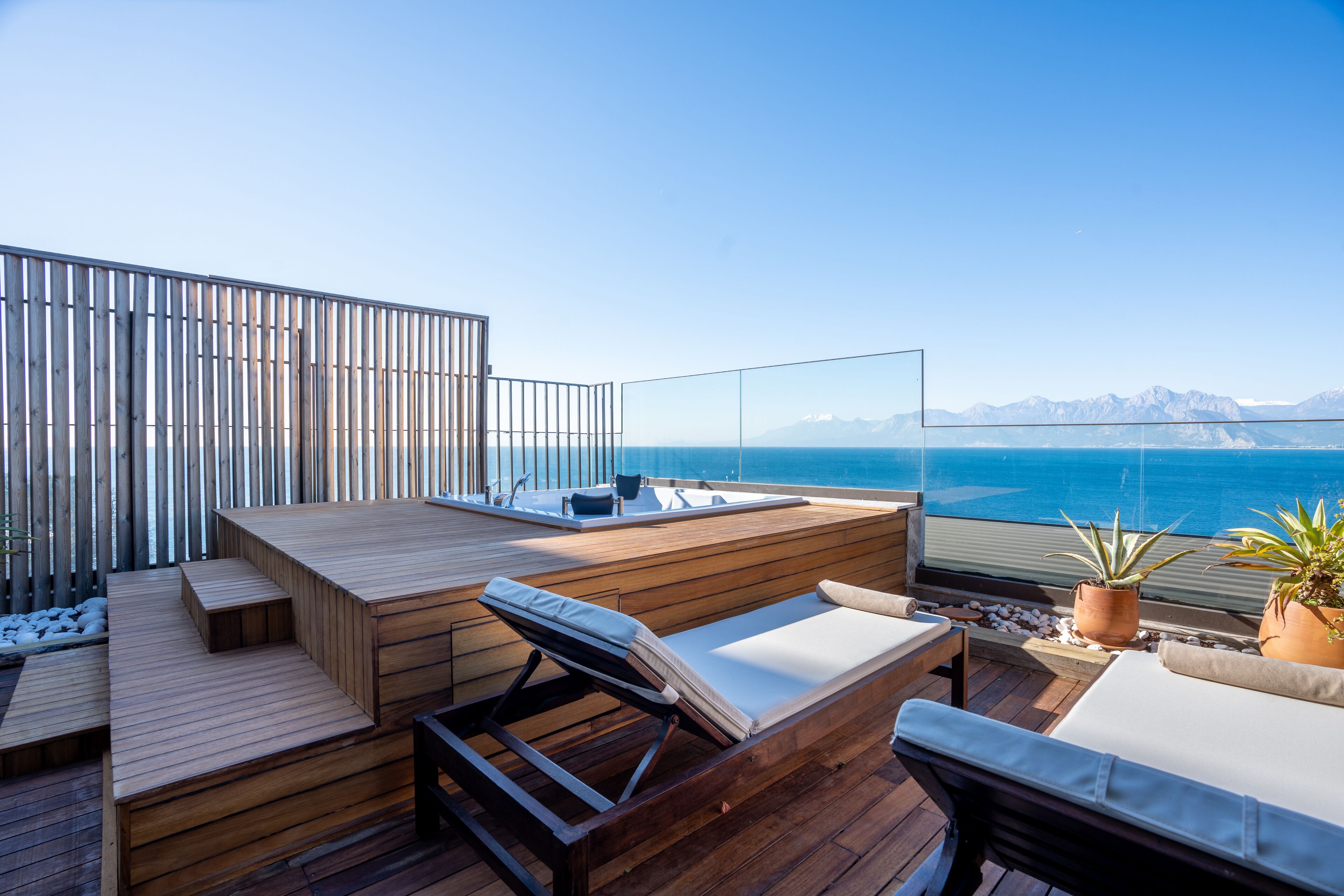 Infinity Terrace Suite | Terrace/patio