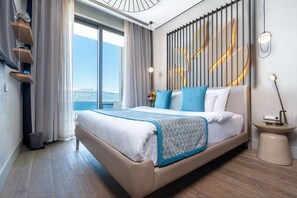 Standard Room Sea View | 1 soverom, minibar, safe på rommet og individuelt dekorert