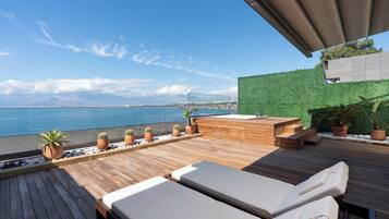 Infinity King Suite | Uitzicht op strand/zee