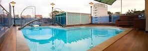 Outdoor pool, open 8:00 AM to 4:00 PM, pool umbrellas, pool loungers - My Friends Hotel - Hostel (Ho Chi Minh City)