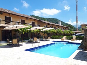 Pool - Charming gated community home in Juquehy. - 2 suites (São Sebastião)