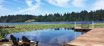 Welcome!  Create your own Lakeside Memories on Lake Tanwax