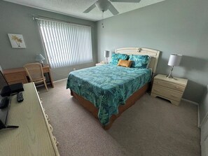 Unclassified image, 2 of 19, button