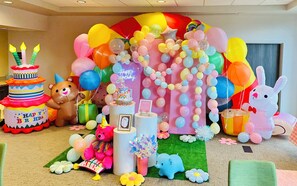 Birthday party area - Snoqualmie Inn by Hotel America (Snoqualmie)
