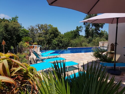 PINARELLO VILLA 5 * 280 m2 7 BEDROOMS SWIMMING POOL/SPA BEACH 5' SEA/MOUNTAIN VIEW