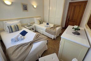 2 makuuhuonetta, silitysrauta/-lauta, Wi-Fi, vuodevaatteet
