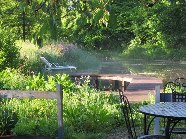Outdoor dining - Romantic located, historic water mill in Silberbachtal (Horn-Bad Meinberg)