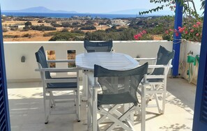 Outdoor dining - HOUSE NEARBY THE SEA (Kamari Sangriou)