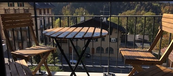 Hermoso dúplex cerca de góndola y centro de la ciudad con vistas a la Aravis