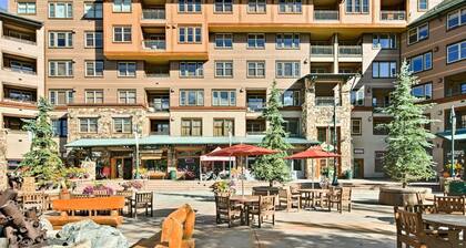 WP Base! Zephyr Mtn Ldge 1BR Ski In/Out, Smart TVs, solo WiFi, NEW BATH & CARPET