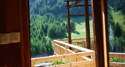 GITE NATURE COSY, CALME, station accessible Ă ski - Parking