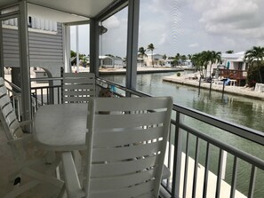 Outdoor dining - Waterfront Home (Cudjoe Key)