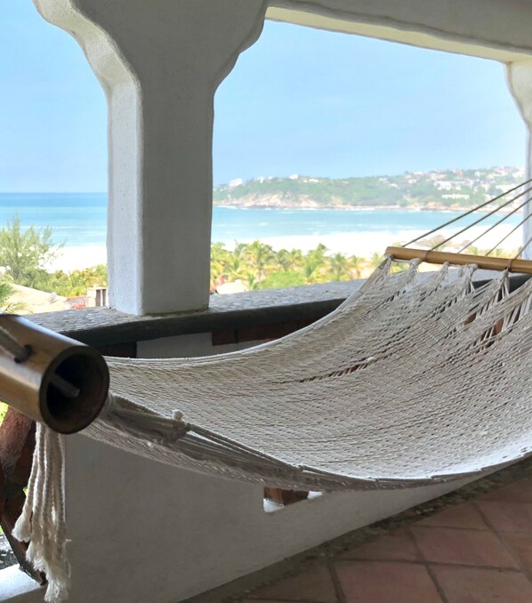 Terrace/patio - Hotel Arcoiris (Puerto Escondido)
